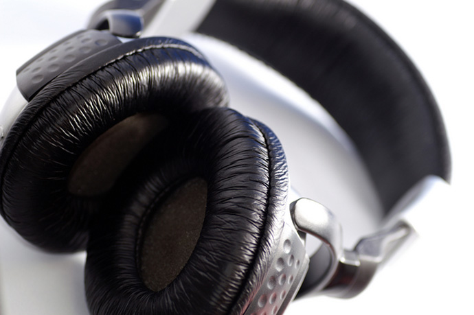 ボーカルマイク、レコーディング、録音、収録、ヘッドホン