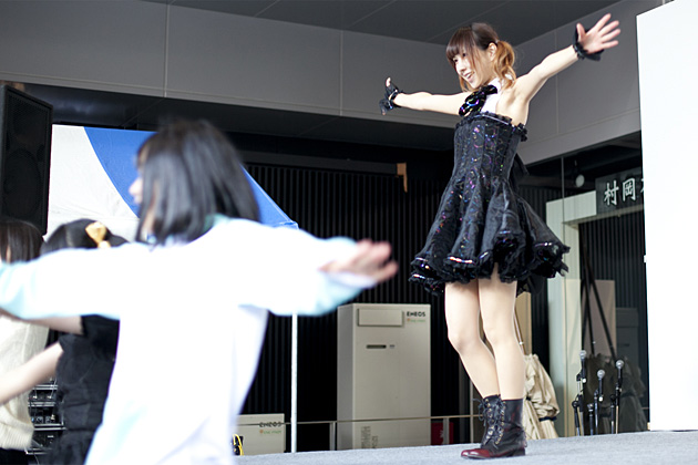 Q’ulle（キュール）のゆずきさんと、山梨県庁で「メグメグ☆ファイアーエンドレスナイト」を踊ってみた！歌ってみた！